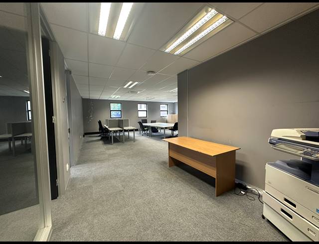 357M² OFFICE FOR SALE IN SANDTON CENTRAL